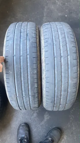 2 pneus 185/65 15 Goodyear