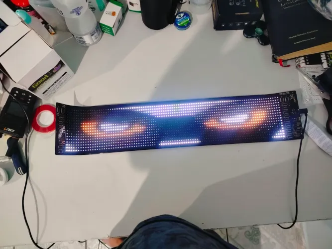 Painel led de olhos