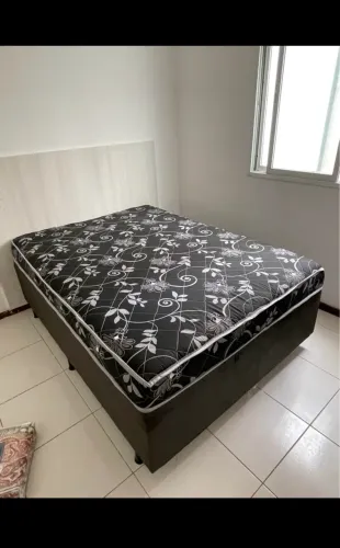 Cama casal direto de fábrica