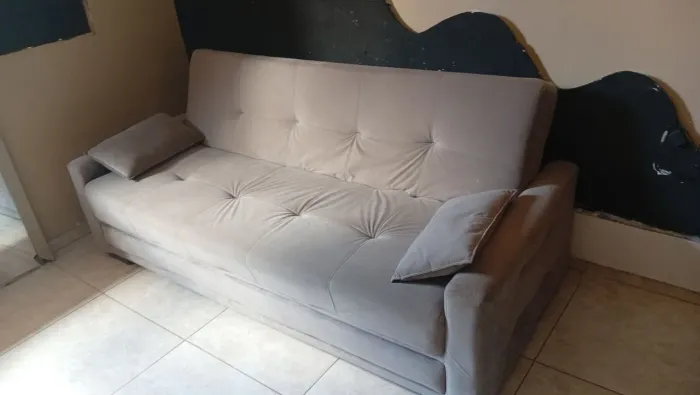 Sofá cama retrátil