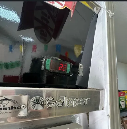 Expositor Refrigerador Gelopar 6 portas