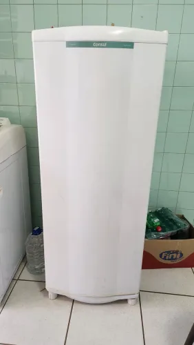 Geladeira Consul 260 litros degelo seco