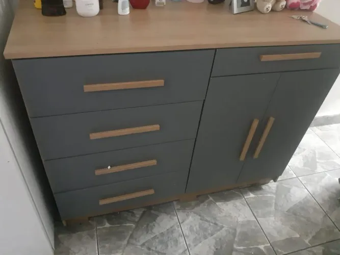 Cômoda 5 gavetas