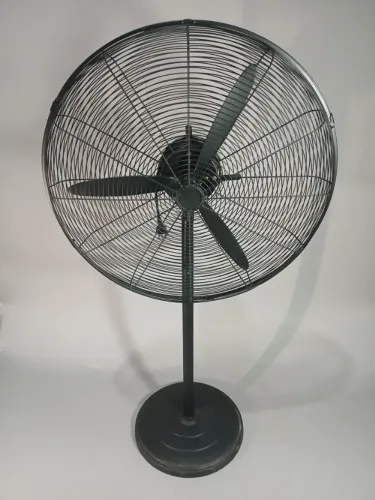 Ventilador Industrial Pedestal Todo Metal 74cm 3 Pás 110V