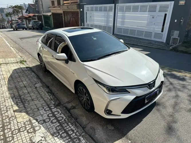 Toyota Corolla Altis Prem. Hybrid 1.8 Flex AUT 2021