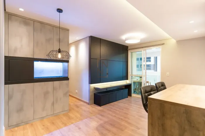 Apartamento 2 Dormitórios no Campo Comprido
