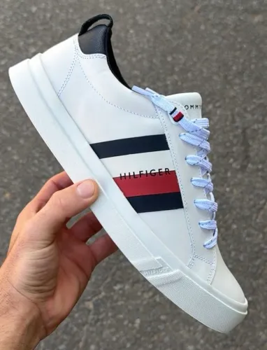 Tênis Tommy Hilfiger 43