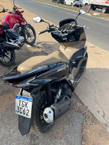 Pcx 2025