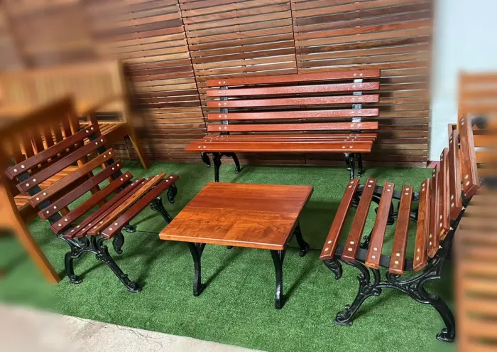 Conjunto Banco Tamanduá com mesa de centro