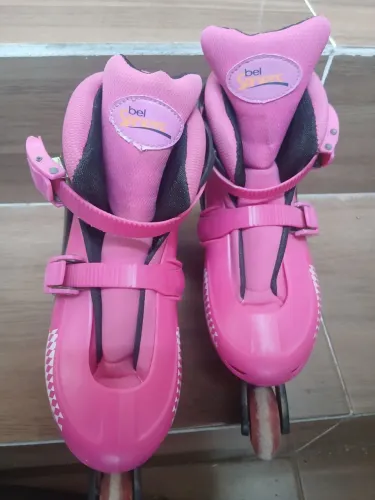Par de patins adulto regulável 38 até 41 em bom estado de conservação 