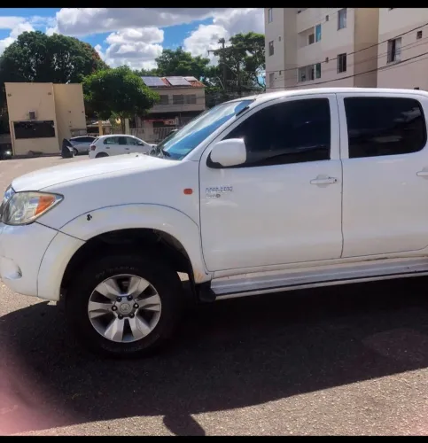 Toyota Hilux CD D4-d 4X4 2.5 16V 102cv TB Dies. 2007