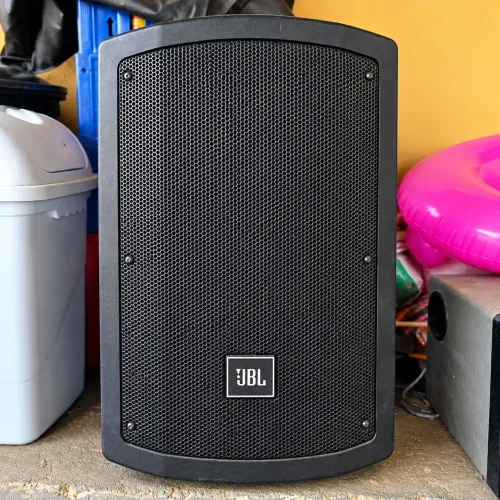 Caixa de som JBL 15 BT