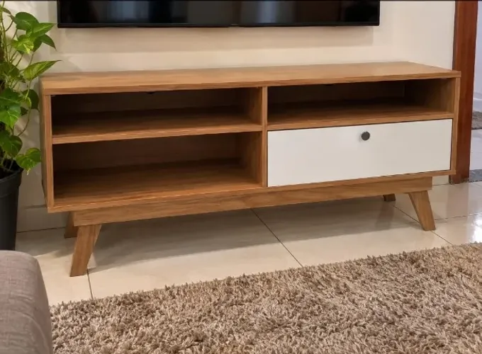Rack Para TV Com 1,36m de Largura (Produto Novo)