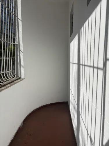 Alugo apartamento 2 quartos Icarai