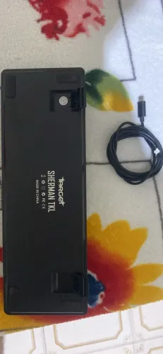 vendo teclado Tkl novo 60% so usou mes e guardei 