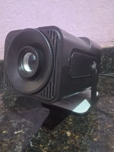 Projetor hy320...200$