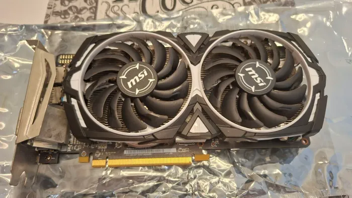 Radeon RX 570 Armor 4G