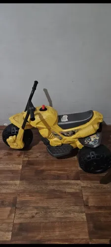 Moto Elétrica 6V - Transformers - Bumblebee - Bandeirante<br>