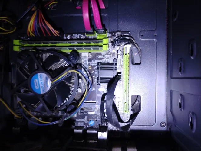 CPU