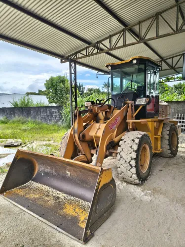 Máquina Pá Carregadeira