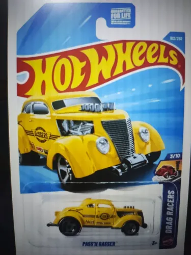 Hotwheels Pass'n Gasser