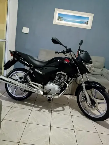 TITAN 150 mix conservada