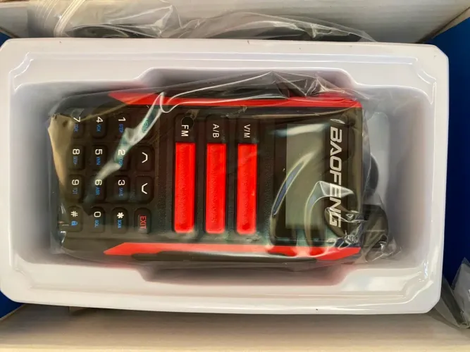 Rádio Comunicador Baofeng -novo