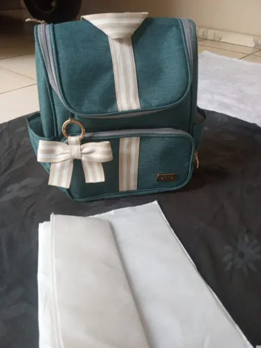 Por. 170. -  Bolsa bebê  -  marca