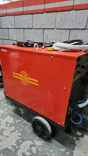 MAQUINA DE SOLDA TIG PARA INOX E ALUMINIO 350A 220V REFRIGERADA A AGUA