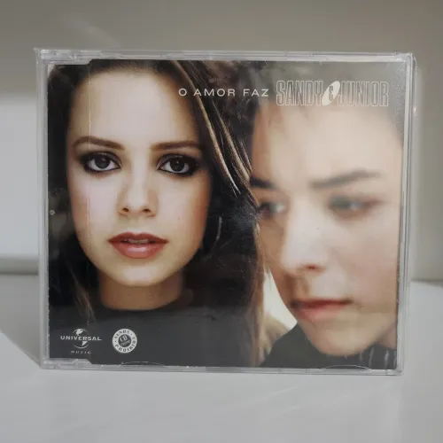 Single Sandy e Junior - O Amor Faz