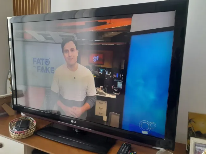 TV LG 47" (Funcionando perfeitamente)