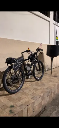 ? Bicicleta Motorizada Aro 26 Preta - Econômica e Pronta para Rodar