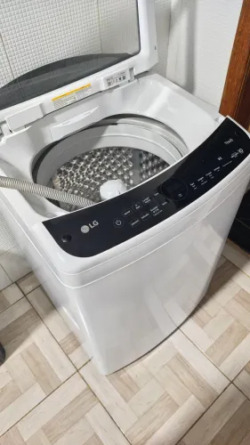 Máquina de Lavar roupas LG 16kg branca 127v leia o anúncio