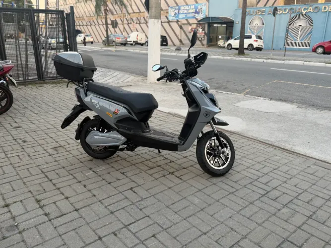 Scooter Elétrica Tazzo 2026