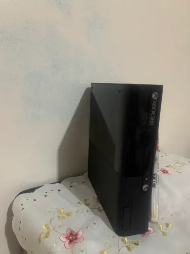 Xbox 360 Slim