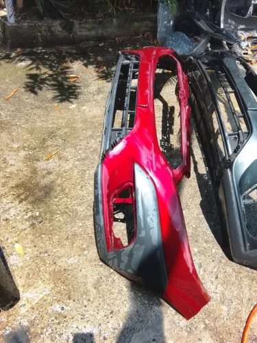 Para-choque dianteiro Chevrolet Onix Prisma Activ (cada)