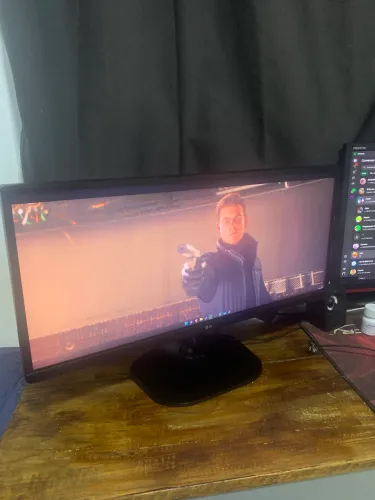 Monitor LG ULTRAWIDE
