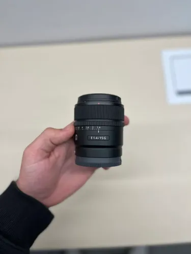 Sony E 15mm f/1.4 G APS-C | Impecável | Pouquíssimo Uso