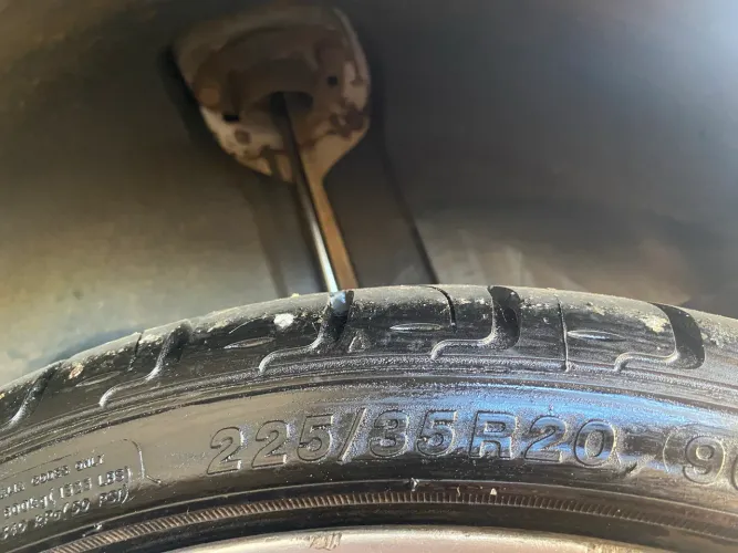 Troco pneu aro 20 perfil 35 por perfil 30 