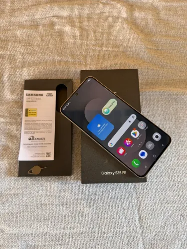 S25 FE 128GB três meses de uso