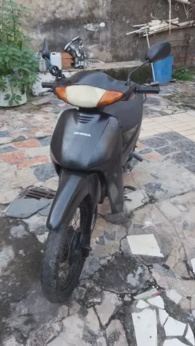 Honda Biz 100