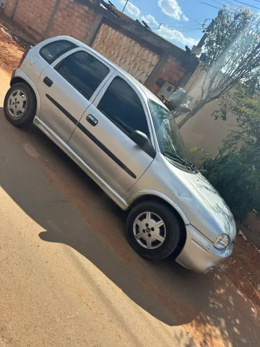 Chevrolet Corsa Wind 1.0 MPFI / EFI 2P (álcool) 2001