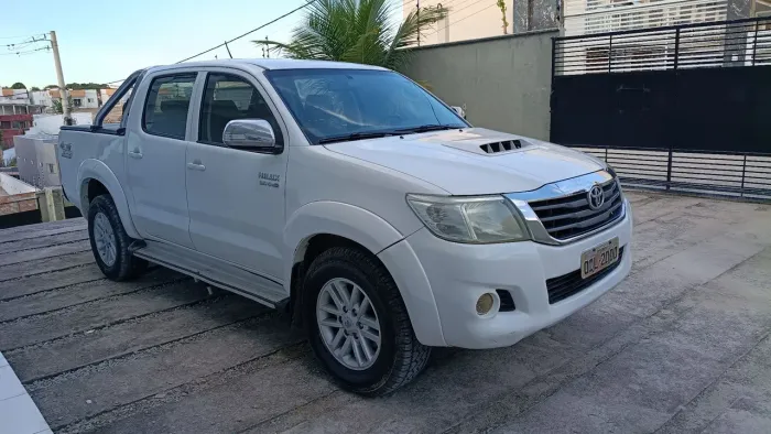 Toyota Hilux CD SRV D4-d 4X4 3.0 TDI Diesel AUT 2012