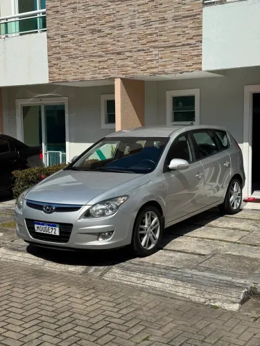 Hyundai I30CW 2.0 16V 145cv Aut. 5P 2011