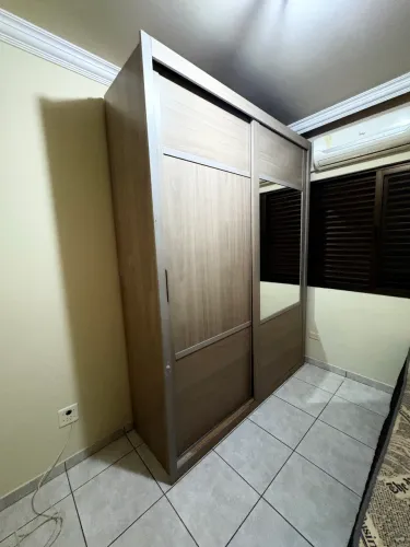 Armário 2 portas