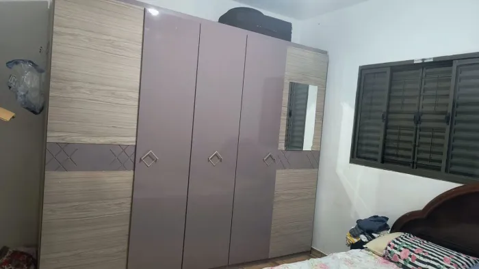 Vendo Guarda Roupas