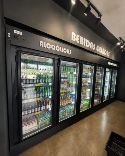 Expositor de bebidas/ personalizado