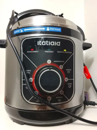 Panela de pressão elétrica