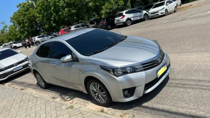 Toyota Corolla XEI 2.0 Flex 16V Aut. 2015