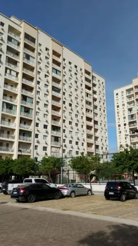 CONDOMÍNIO PLENO RESIDENCE / JARACATY